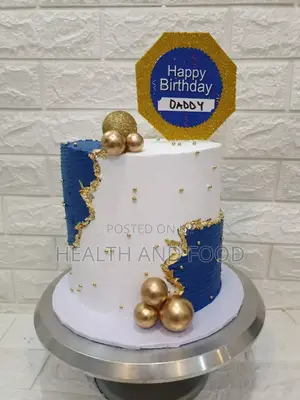 8" 3 Flavor Daddy's Cake