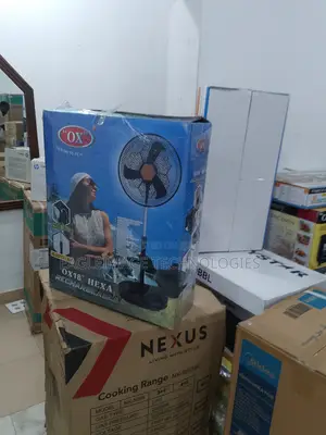 Rust-Free Ox' Hexa Rf-16 18 Rechargeable Standing Fan