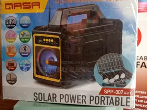 Qasa Rechargeable Solar Power Pack [4 in 1]