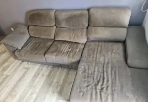 Get Professional Sofa Set Cleaning Services