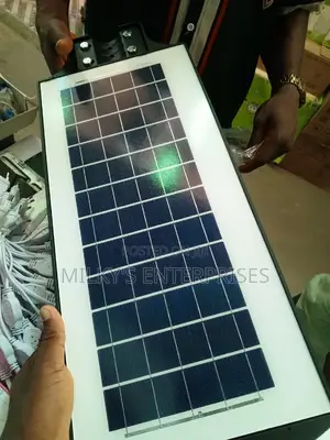 200W Solar Street Light