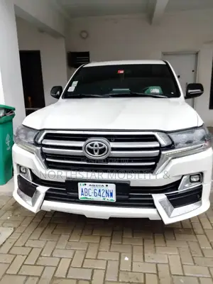 Reliable Chauffeur Private Car Hire in Lagos
