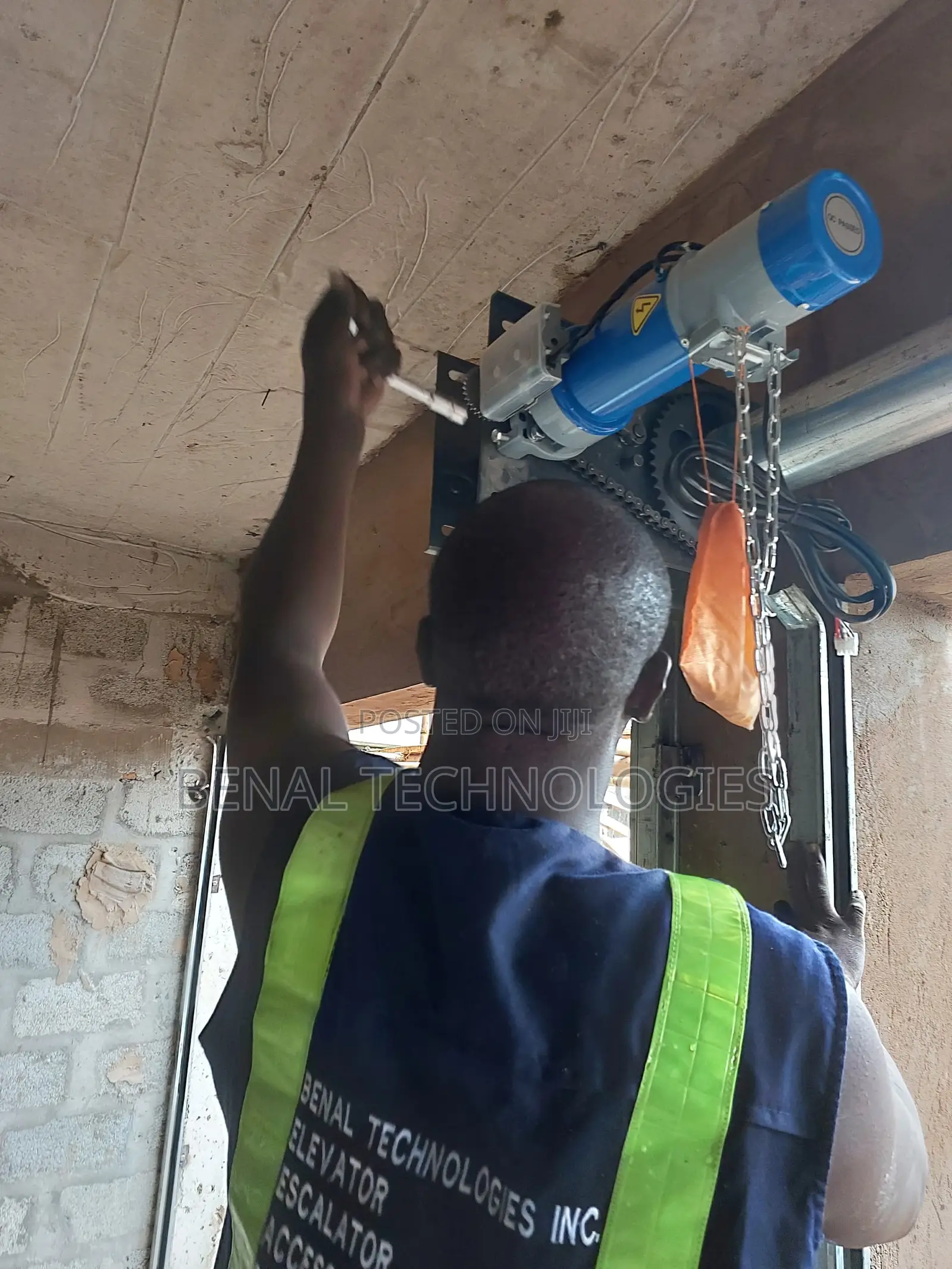 Reliable Roller Systems for Strong Garage Protection