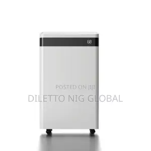 Wessex Dehumidifier 20l With Display and Drainage Hose