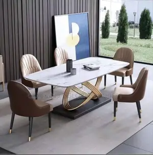 Luzury 6 Seaters Dining Set