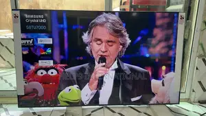 Samsung 58" Crystal UHD Smart TV With Alexa Built-In