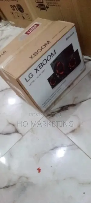 LG Xboom 40W Audio Streaming via Bluetooth-Lk72b