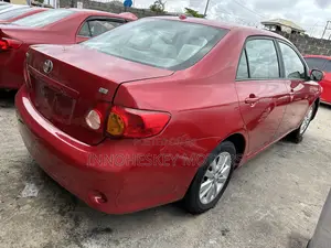 Toyota Corolla 2009 Red
