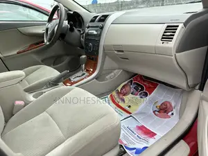 Toyota Corolla 2009 Red