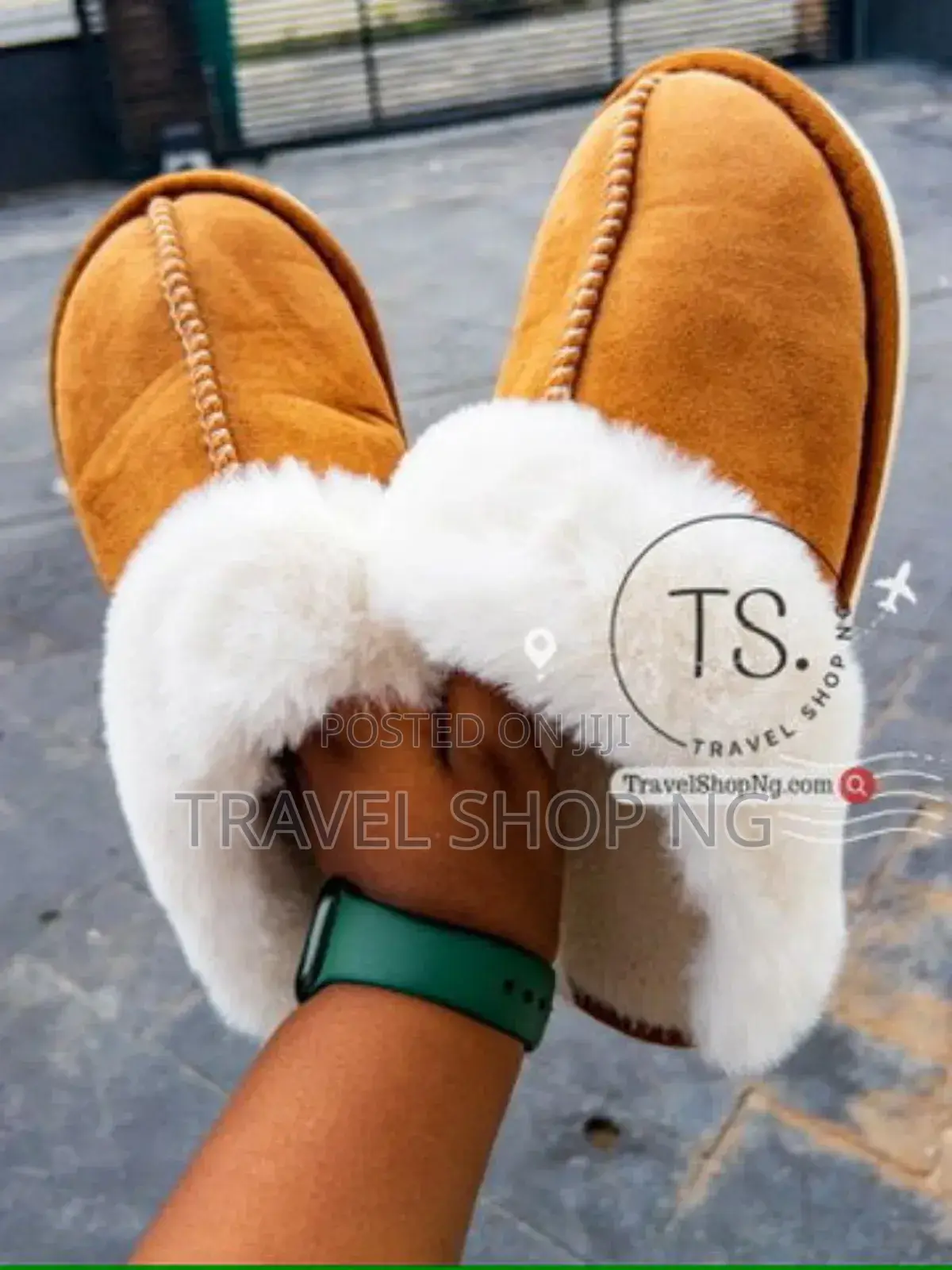Memory Foam Fluffy Slipper