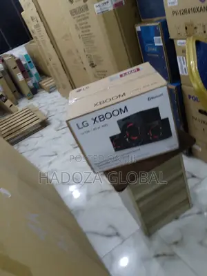 LG Loud 40W LK72B Bluetooth Speaker +Xgboom