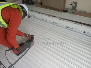 Roll-Up Shutter Doors With Motors