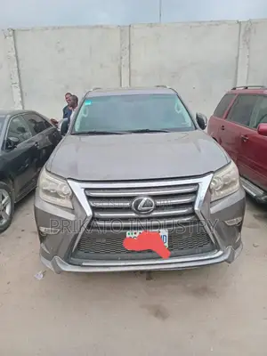 Airport Car Pick Up /SUV for Rent
