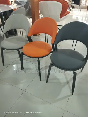 Classic Metal Leg Chair