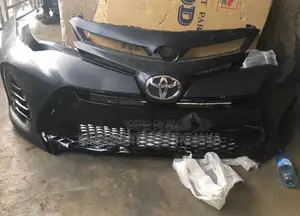 Corolla 2017 Sport Bumpers