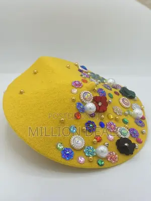 Luxury Classic Accessories Assemble Women's Beret