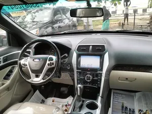 Ford Explorer 2015 Brown