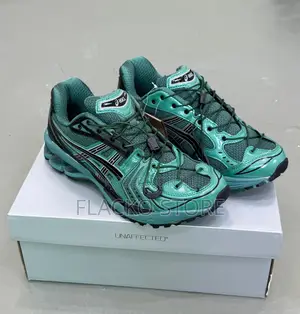 Original the Asics Gel-Kayano 14 Unaffected Sneakers