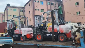 5T Toyota Dual ( LPG and Gasoline) Forklift