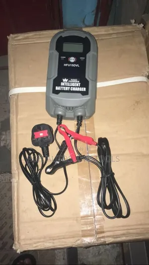 Car Battery Charger (Intelligence Battery Charger 12V 24V)