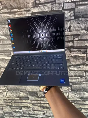 Laptop Dell Precision 5480 32GB Intel Core i7 SSD 512GB