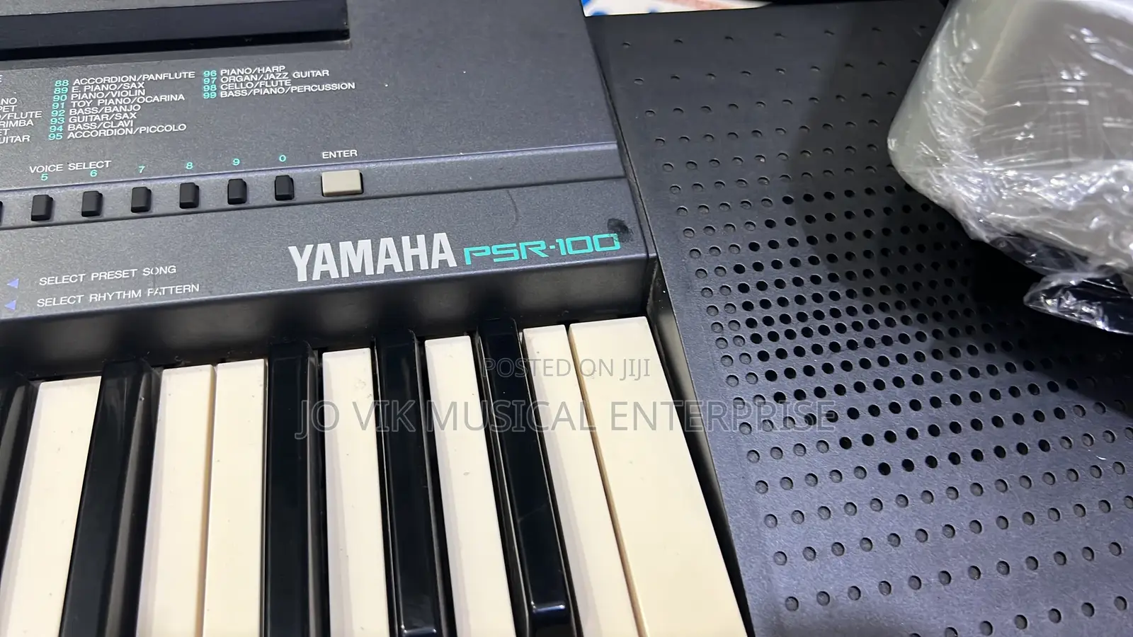 Yamaha PSR-100