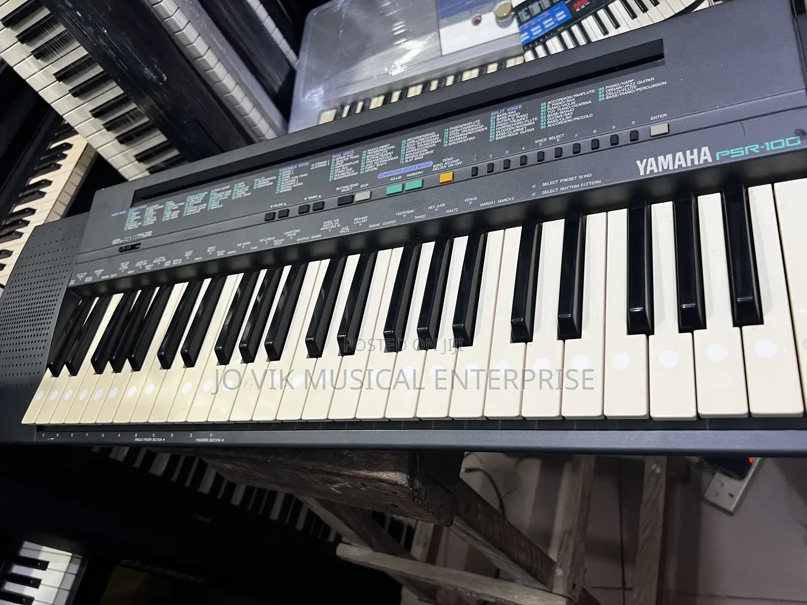 Yamaha PSR-100