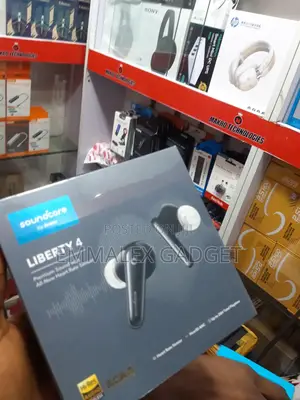 Soundcore Liberty 4