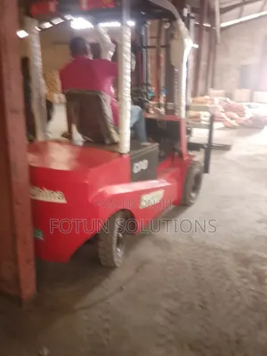 Mobile Forklift