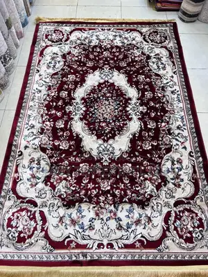 Fluffy Center Rug