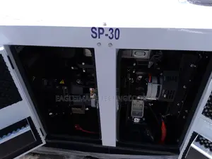 Made in UK Perkins 30kva/30kw Soundproof DIESEL Generator