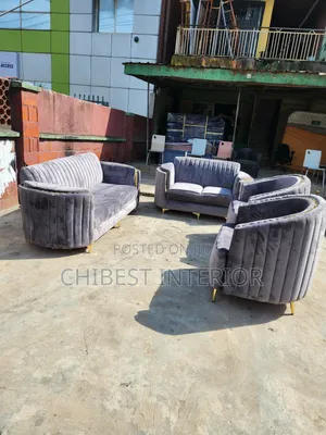 Parlour Set of 7 Seaters Chairs.