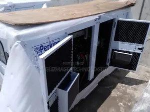 Heavy Duty Perkins 30kva Soundproof DIESEL Generator
