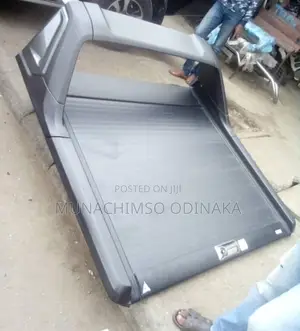 Boot Cover Hilux/Tacoma 2020