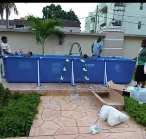 15ft X 7ft Pool With Ladder
