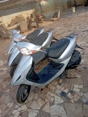 Honda Dio 2015 Silver
