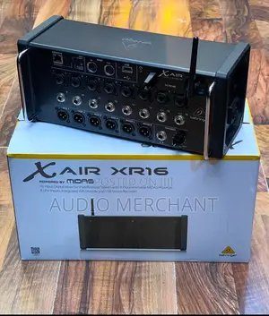 X AIR XR16 16-Input Digital Mixer for iPad/Android
