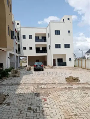 Furnished 4bdrm Townhouse/Terrace in Godab Brains And, Life Camp
