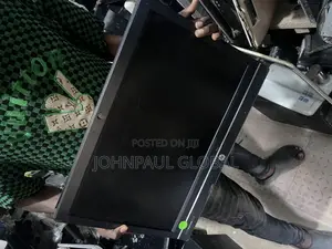 Desktop Computer HP 290 G9 All-in-One 8GB Intel Core I5 HDD+SSD 500GB