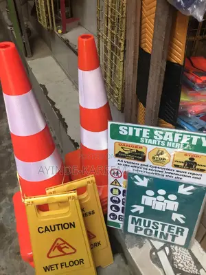 Safety Traffic Cone (90cm)