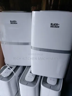 38litres Black Decker Dehumidifier