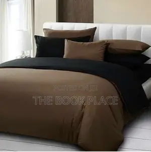 Brown/Black Bedsheet With Duvet