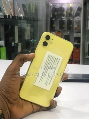 New Apple iPhone 11 128 GB Yellow