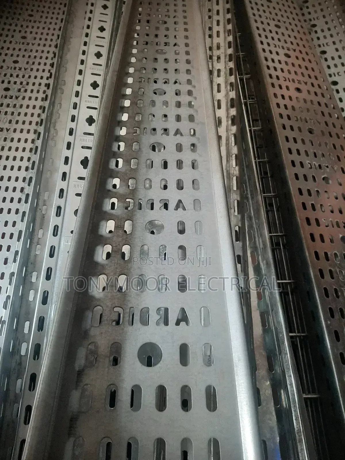 150x50x3000 Cable Tray