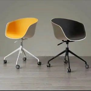 Swivel Classic Chair