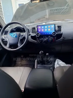 Android Screen for Hilux Latest One