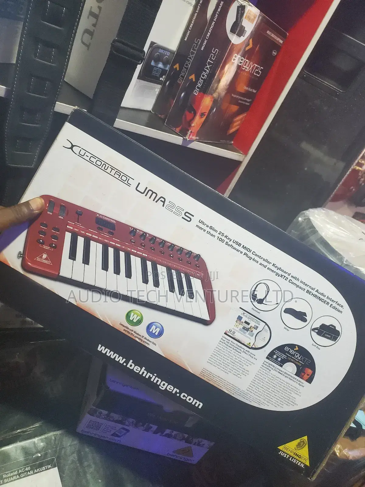 Behringer Xu-Control Uma S25