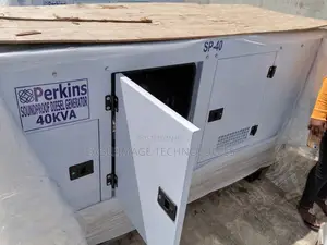 Energy-Efficient Perkins 40kva DIESEL Soundproof Generator