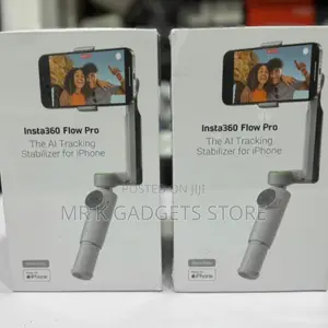 Insta360 Flow Pro - Ai-Powered Gimbal Stabilizer