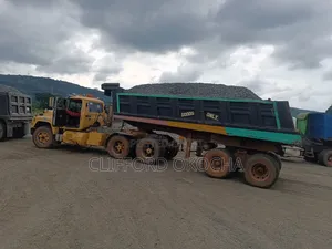 Black Iron Chippings Granite